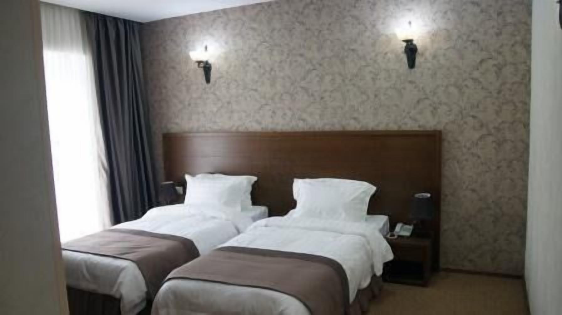 Old Metekhi Hotel Tbilisi Eksteriør billede
